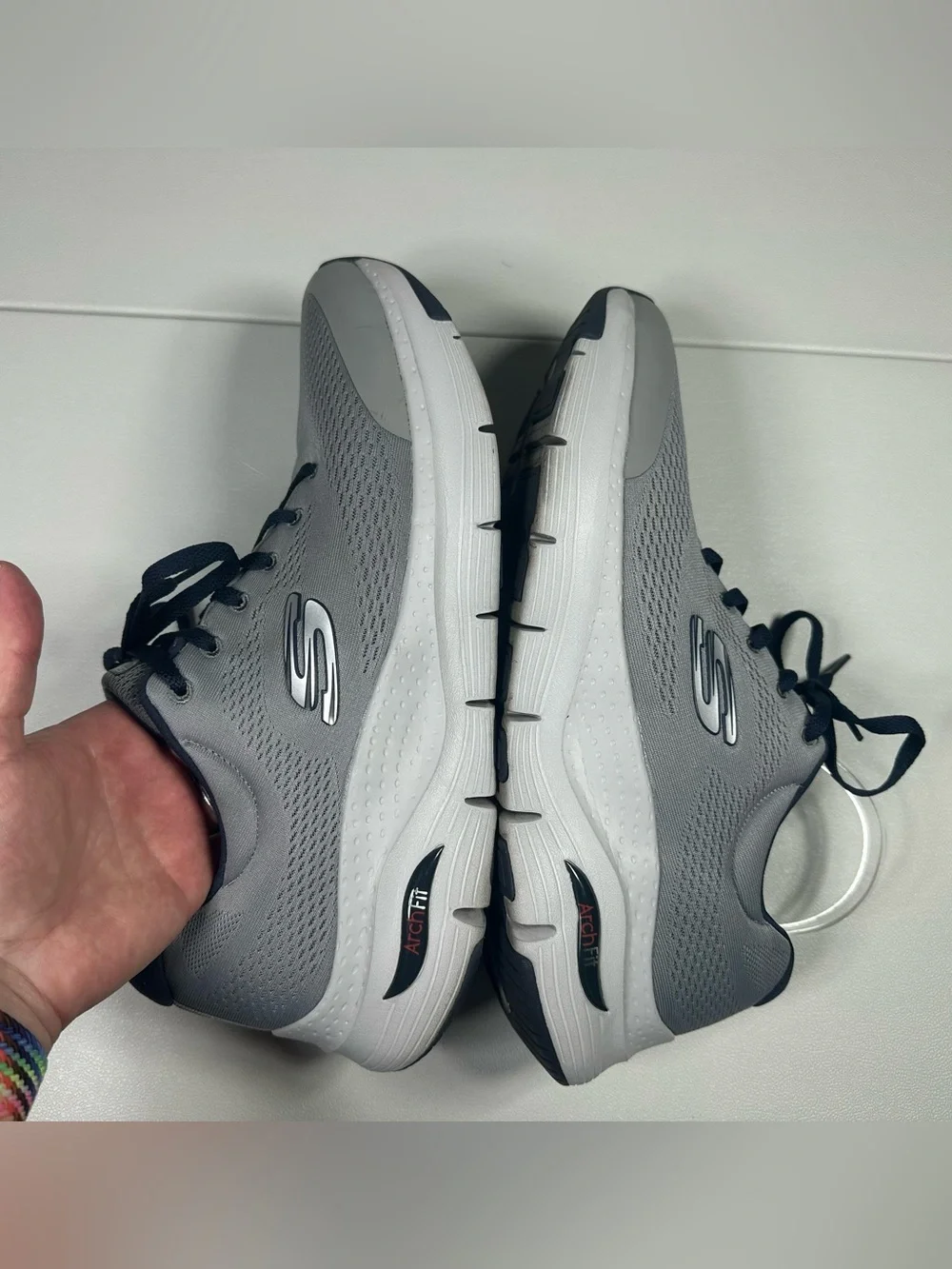 Skechers go walk